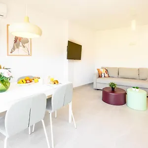 2 Bedroom, New, 1 Min To The Beach, Center- Picasso By 10tosea Fuengirola